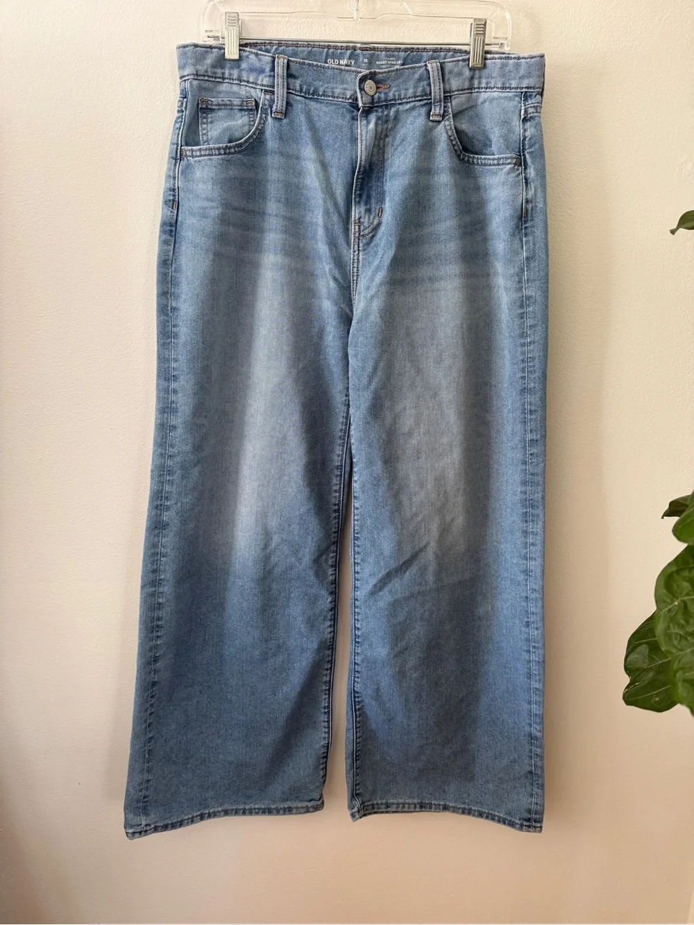 Old Navy high rise baggy wide leg Girls 18 plus